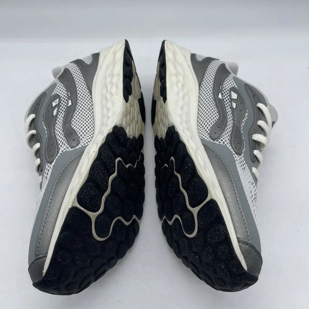 New Balance Arishi v4‎ MARISTG4 Men's Size 12 Running Shoes Gray White Sneakers
